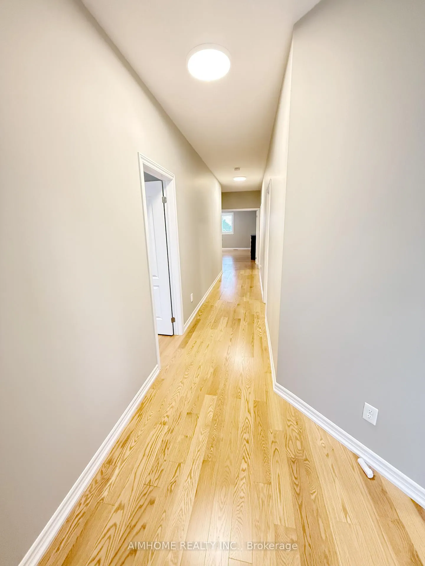 Photo 4 of 1808 Jack Glenn Street, Oshawa, Taunton — HOMEH