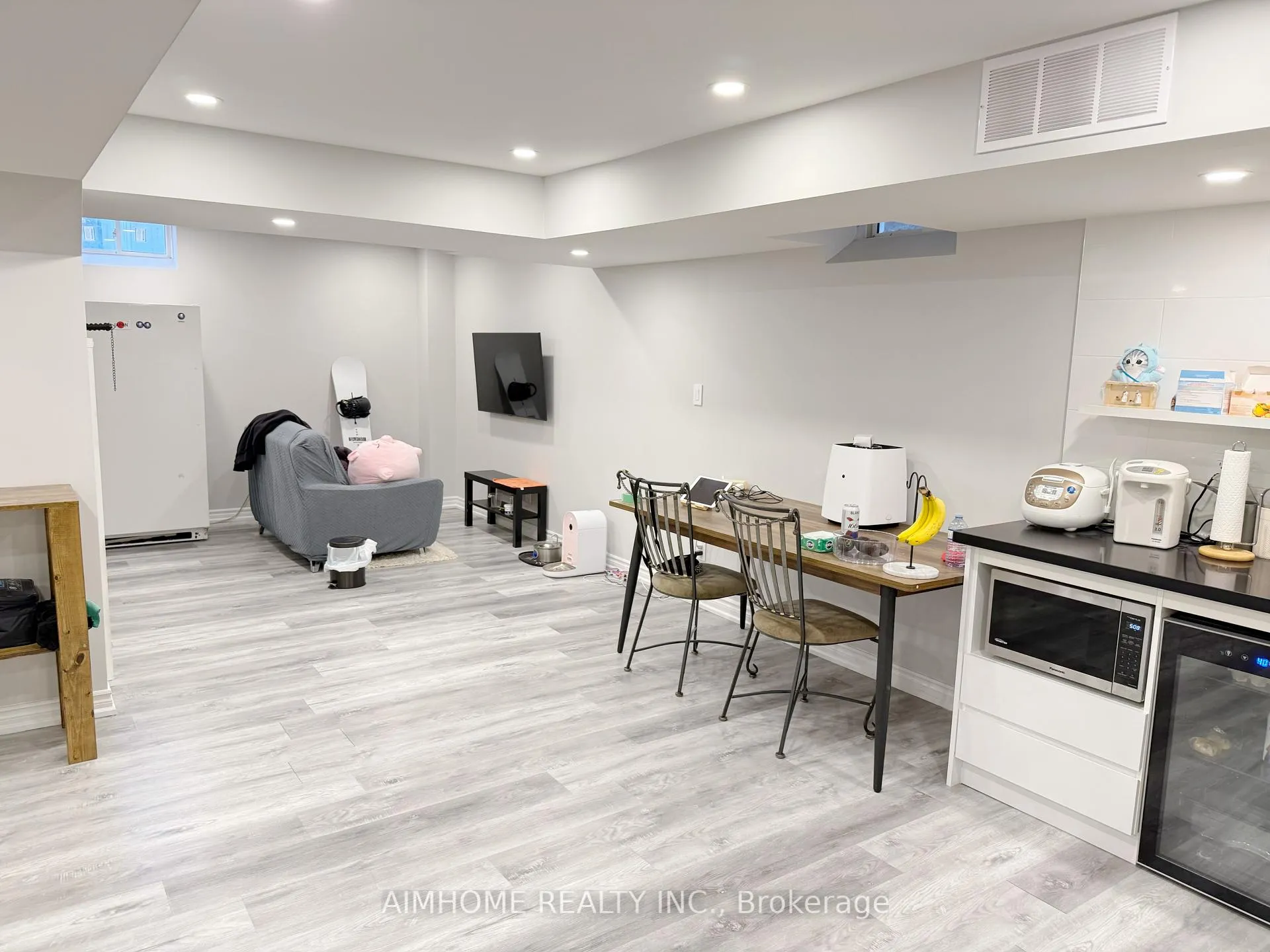 Photo 29 of 1808 Jack Glenn Street, Oshawa, Taunton — HOMEH