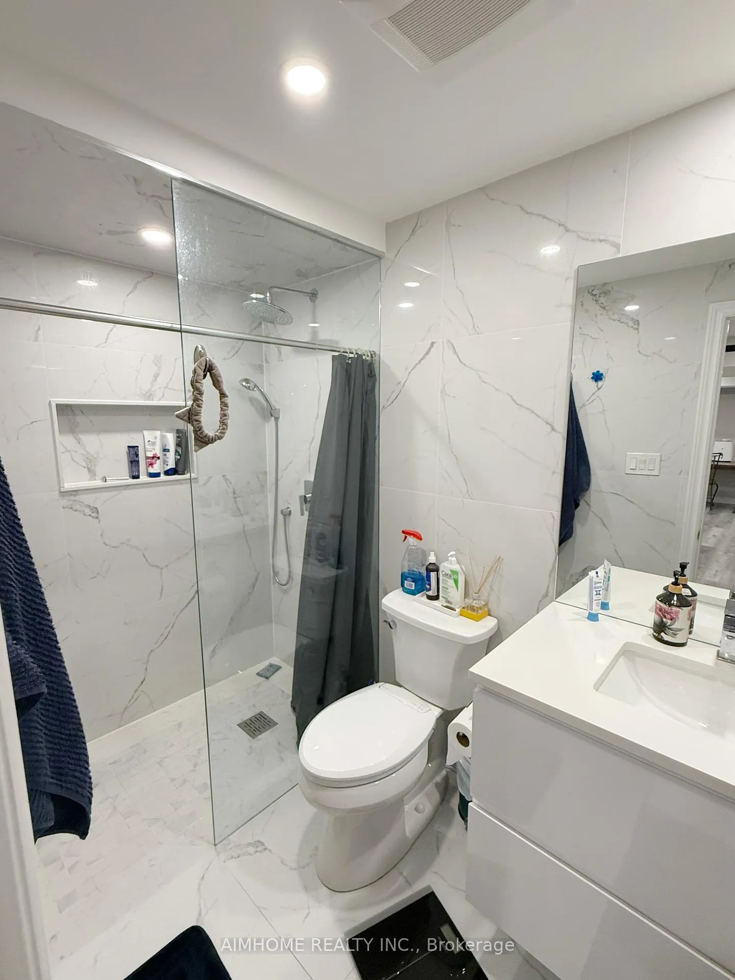 Photo 34 of 1808 Jack Glenn Street, Oshawa, Taunton — HOMEH