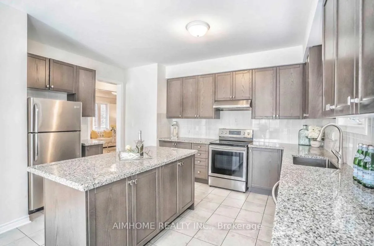 Photo 43 of 1808 Jack Glenn Street, Oshawa, Taunton — HOMEH