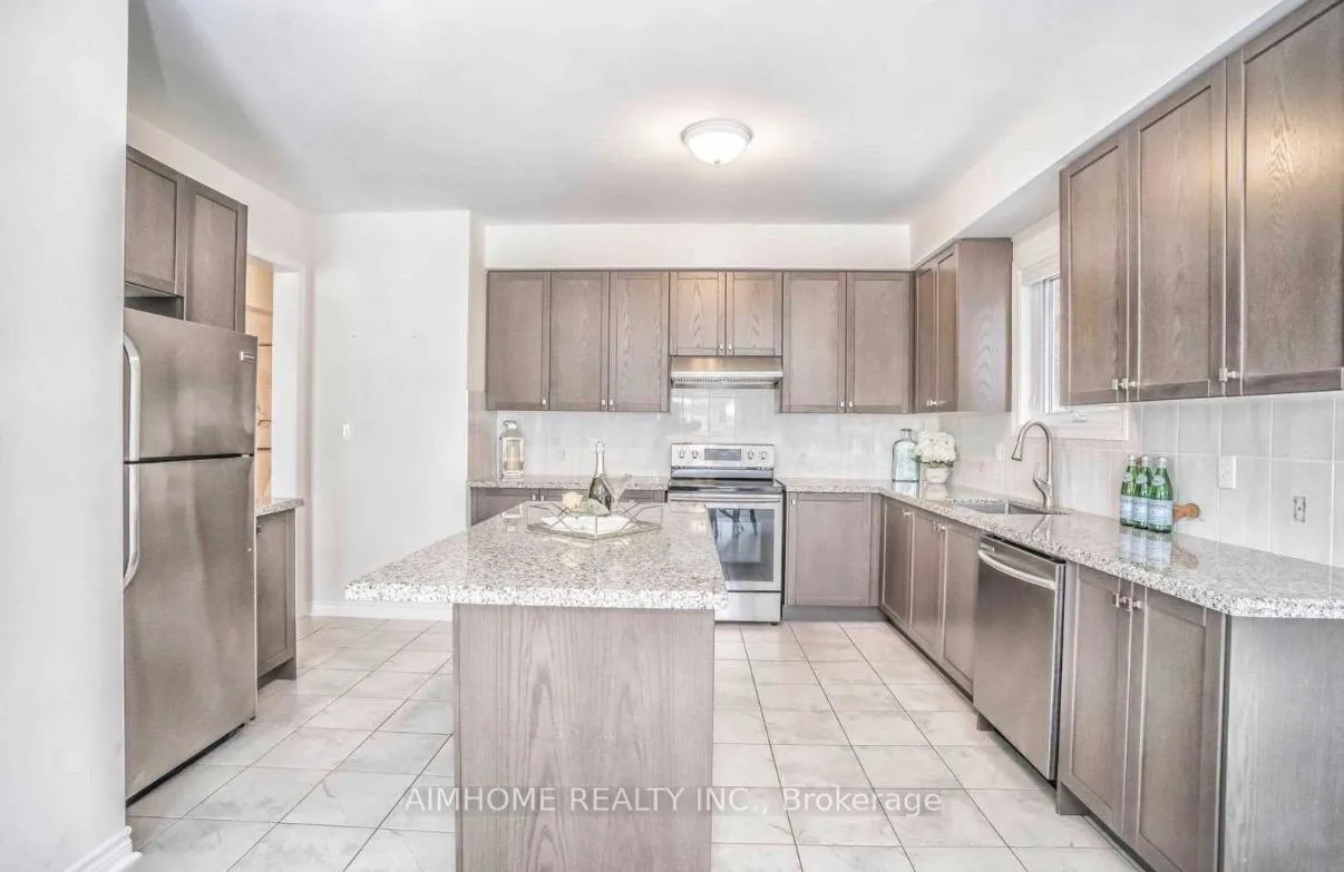 Photo 44 of 1808 Jack Glenn Street, Oshawa, Taunton — HOMEH