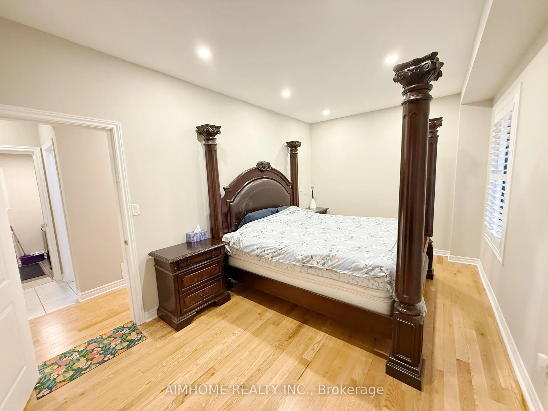 Photo 49 of 1808 Jack Glenn Street, Oshawa, Taunton — HOMEH