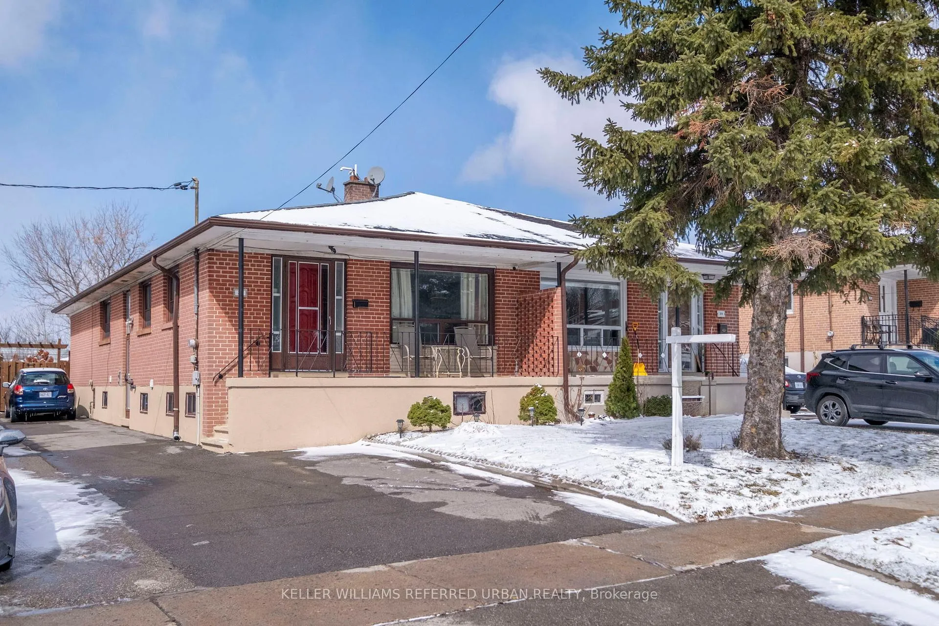 Photo 1 of 36 Hucknall Road, North York, York University Heights — HOMEH