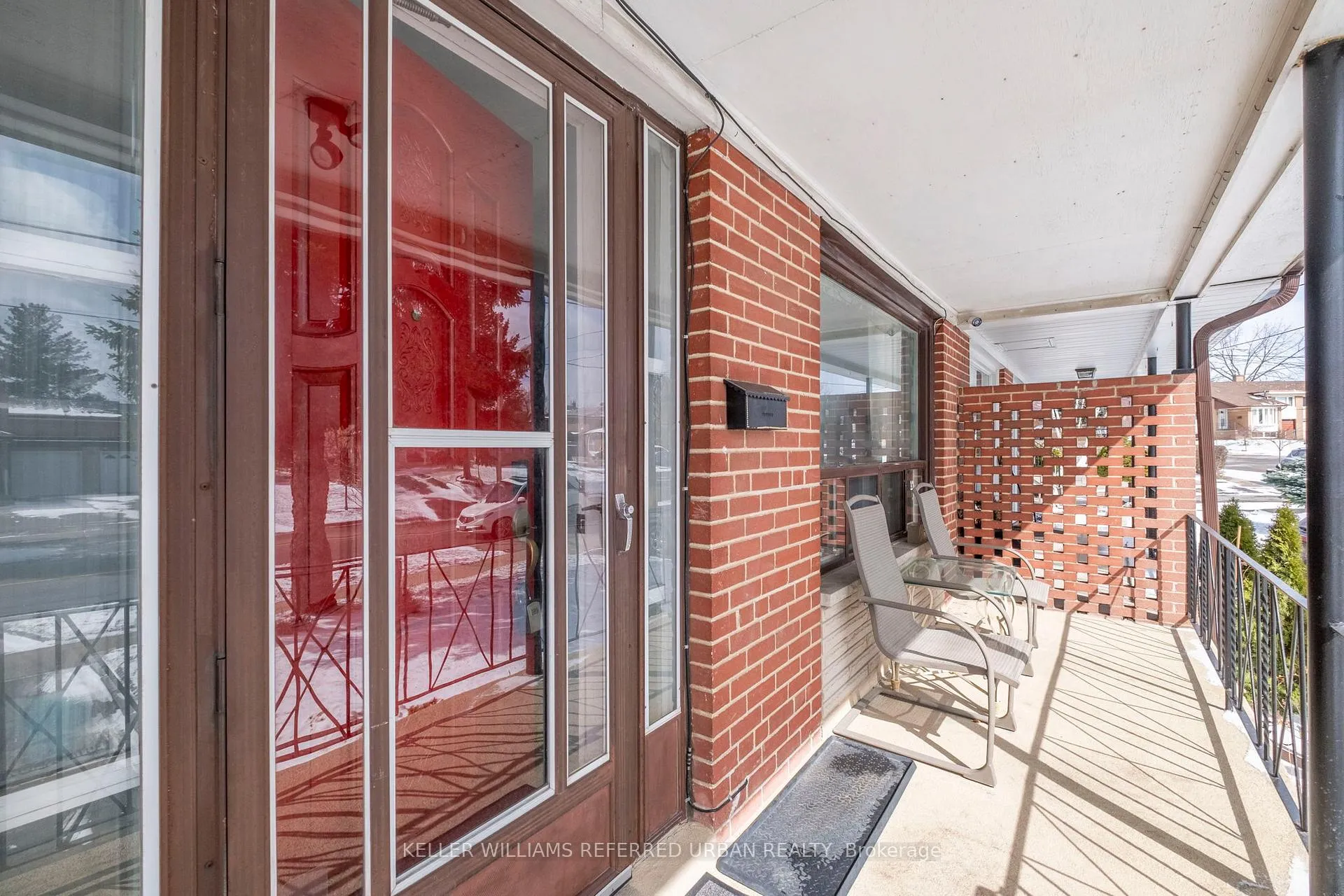 Photo 3 of 36 Hucknall Road, North York, York University Heights — HOMEH