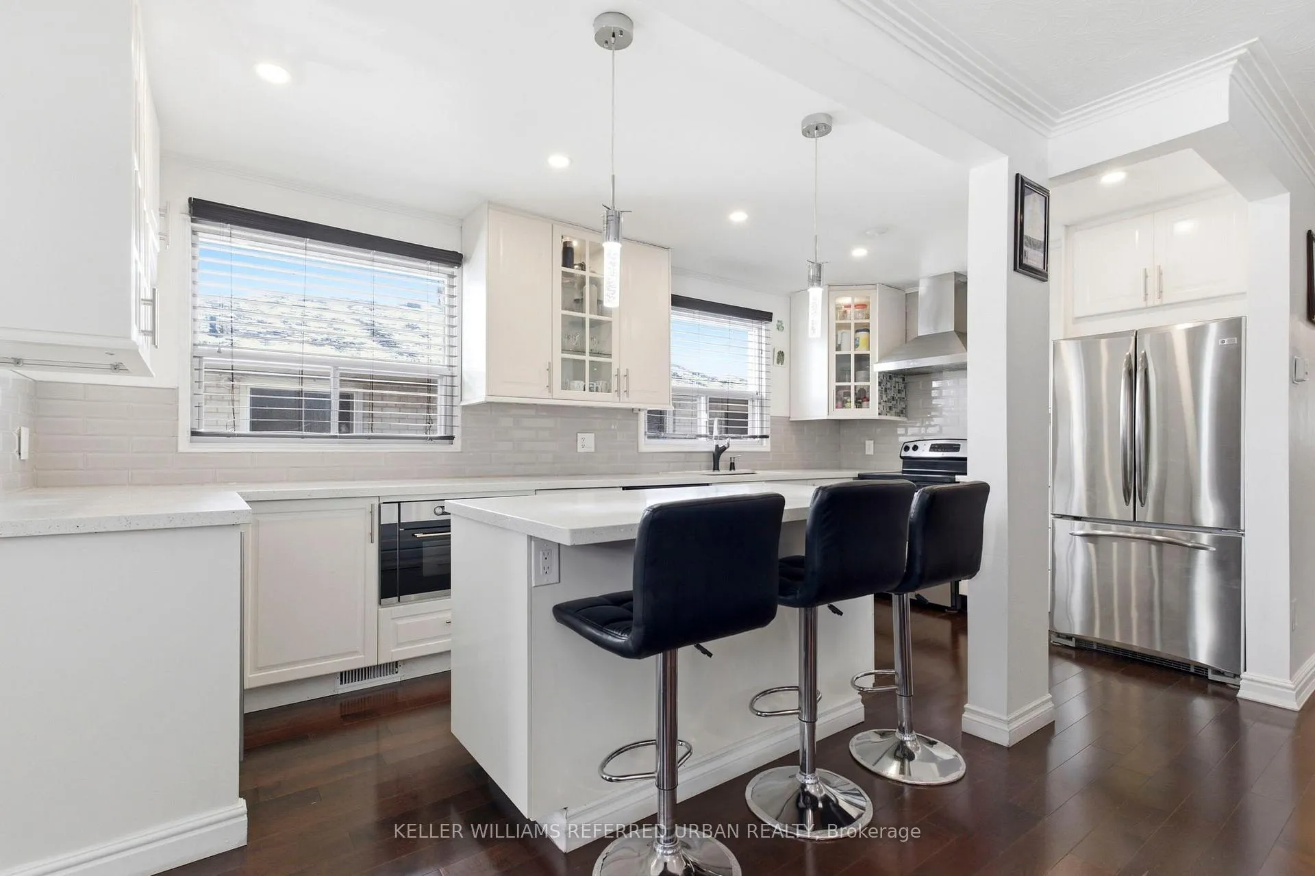 Photo 11 of 36 Hucknall Road, North York, York University Heights — HOMEH