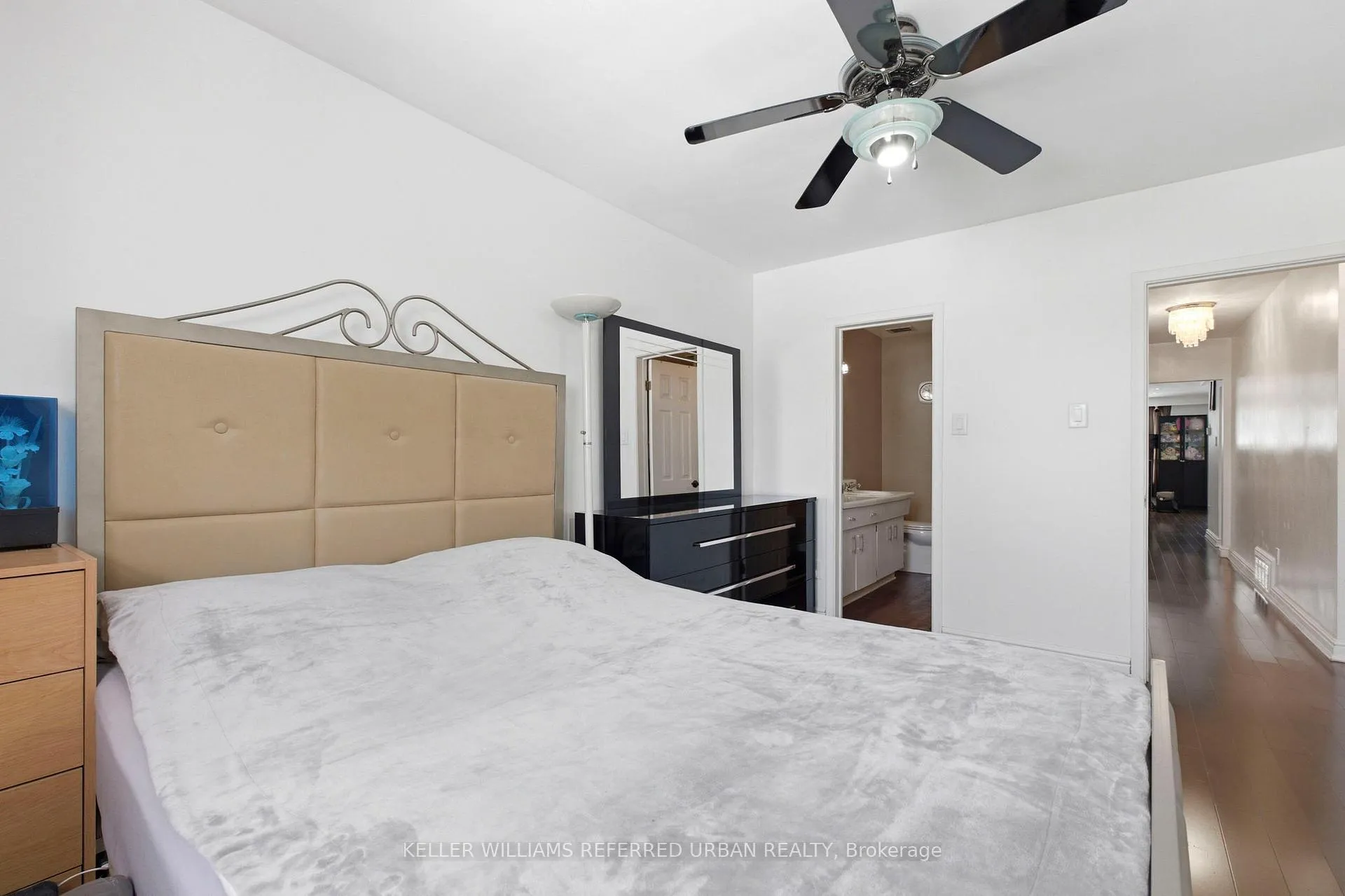 Photo 20 of 36 Hucknall Road, North York, York University Heights — HOMEH