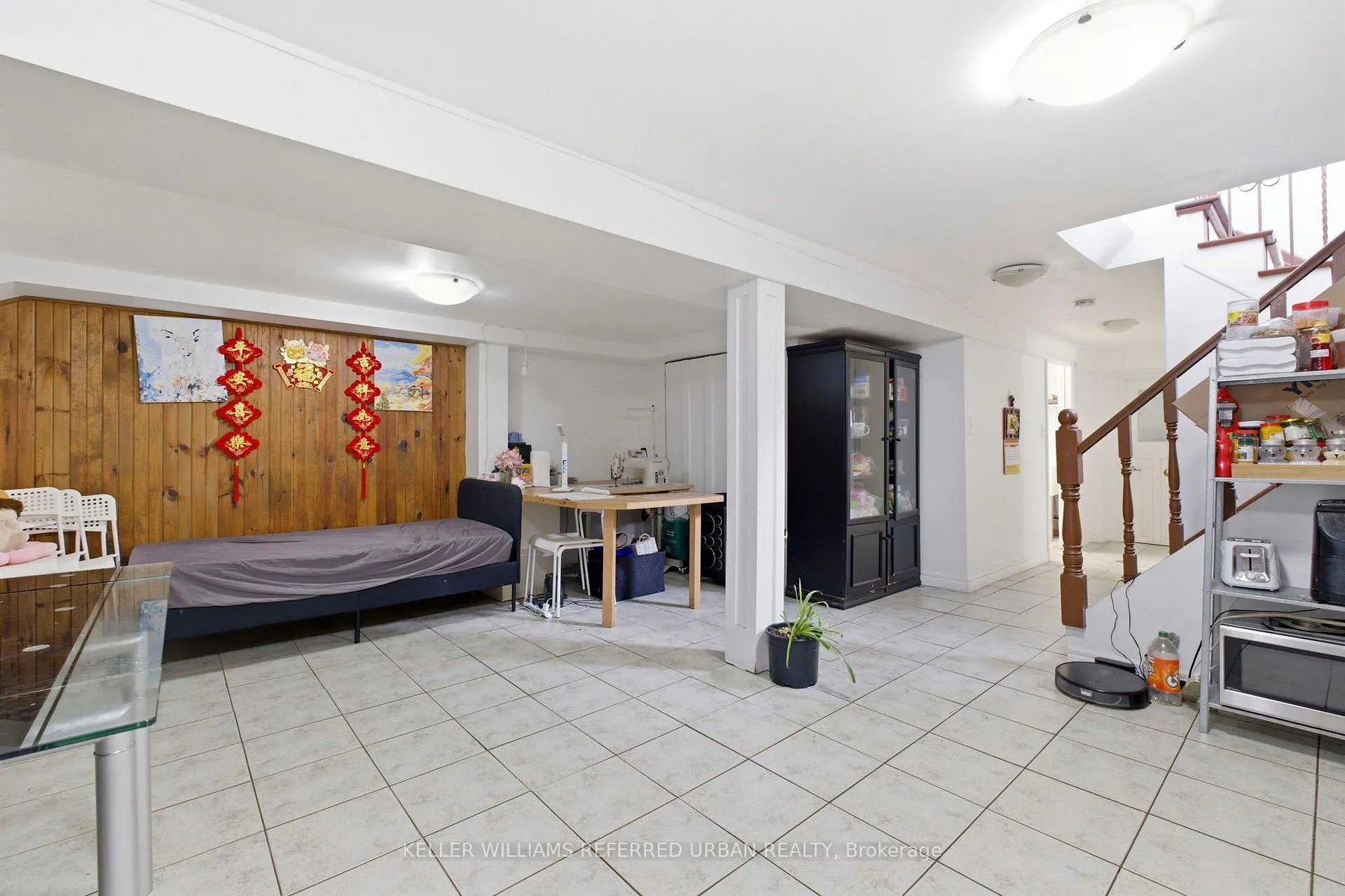 Photo 27 of 36 Hucknall Road, North York, York University Heights — HOMEH