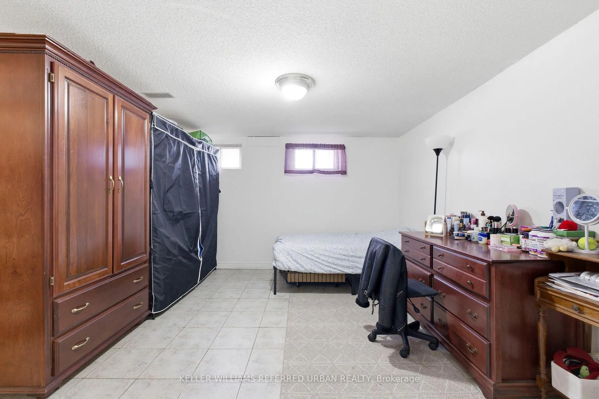 Photo 30 of 36 Hucknall Road, North York, York University Heights — HOMEH