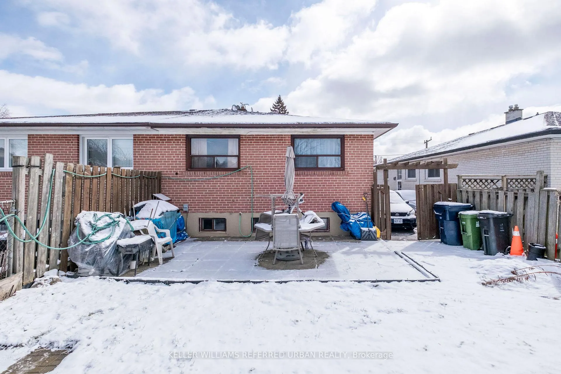 Photo 36 of 36 Hucknall Road, North York, York University Heights — HOMEH