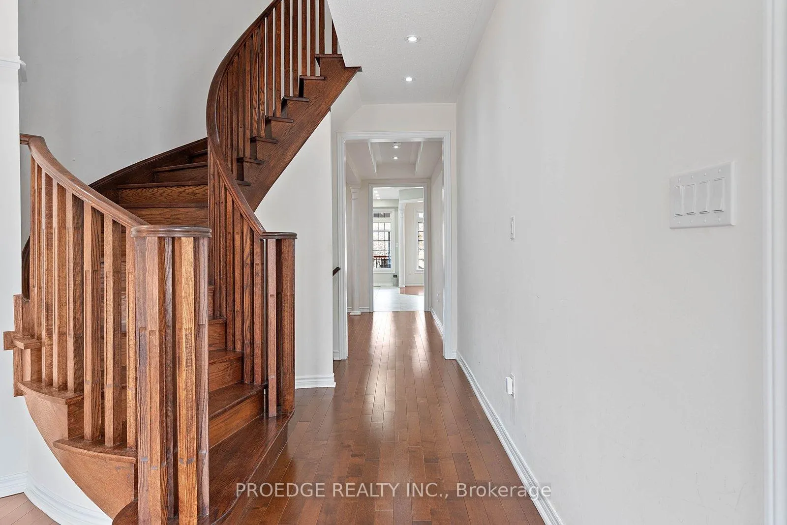 Photo 18 of 76 Bernbridge Road, Markham, Cedar Grove — HOMEH