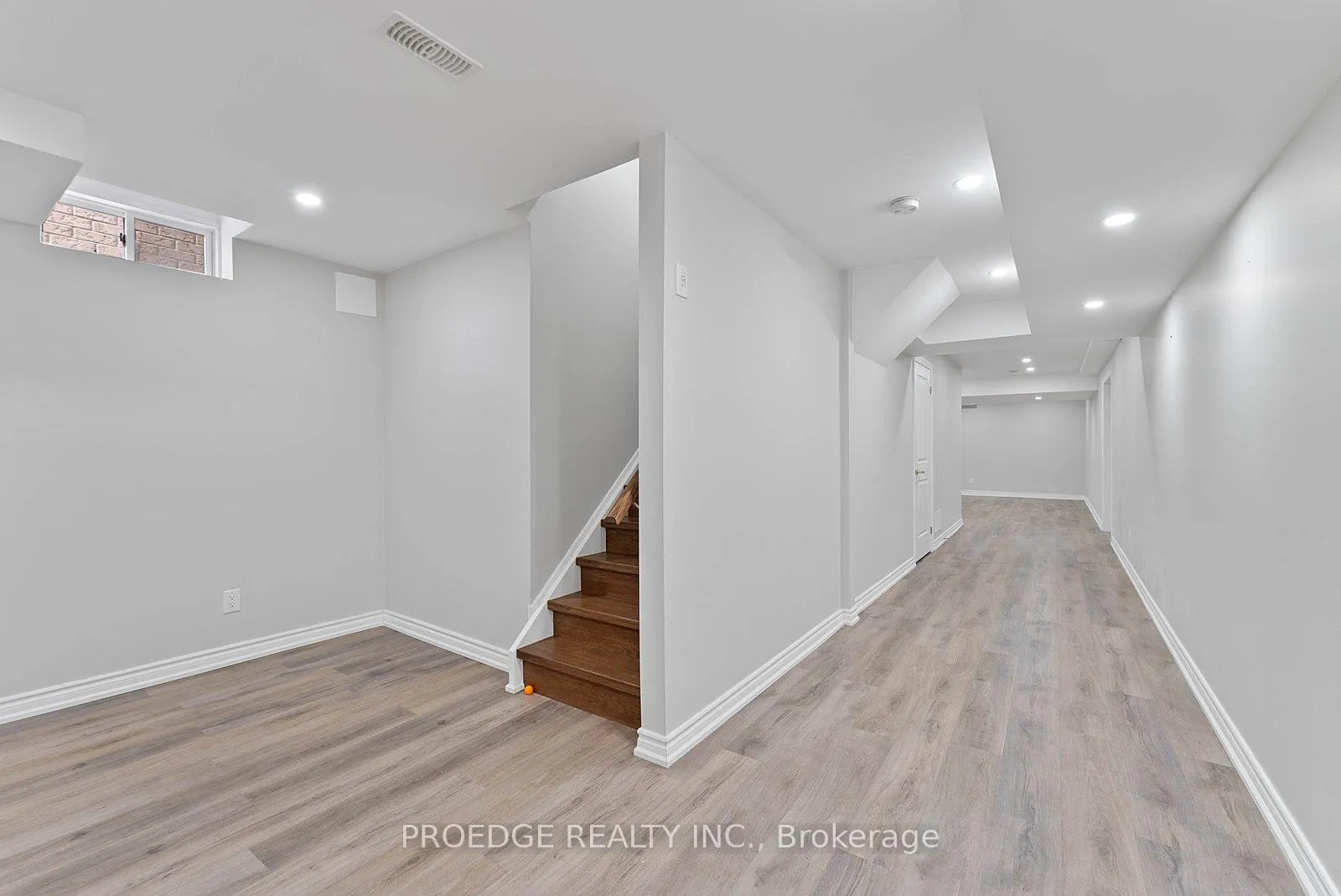 Photo 40 of 76 Bernbridge Road, Markham, Cedar Grove — HOMEH