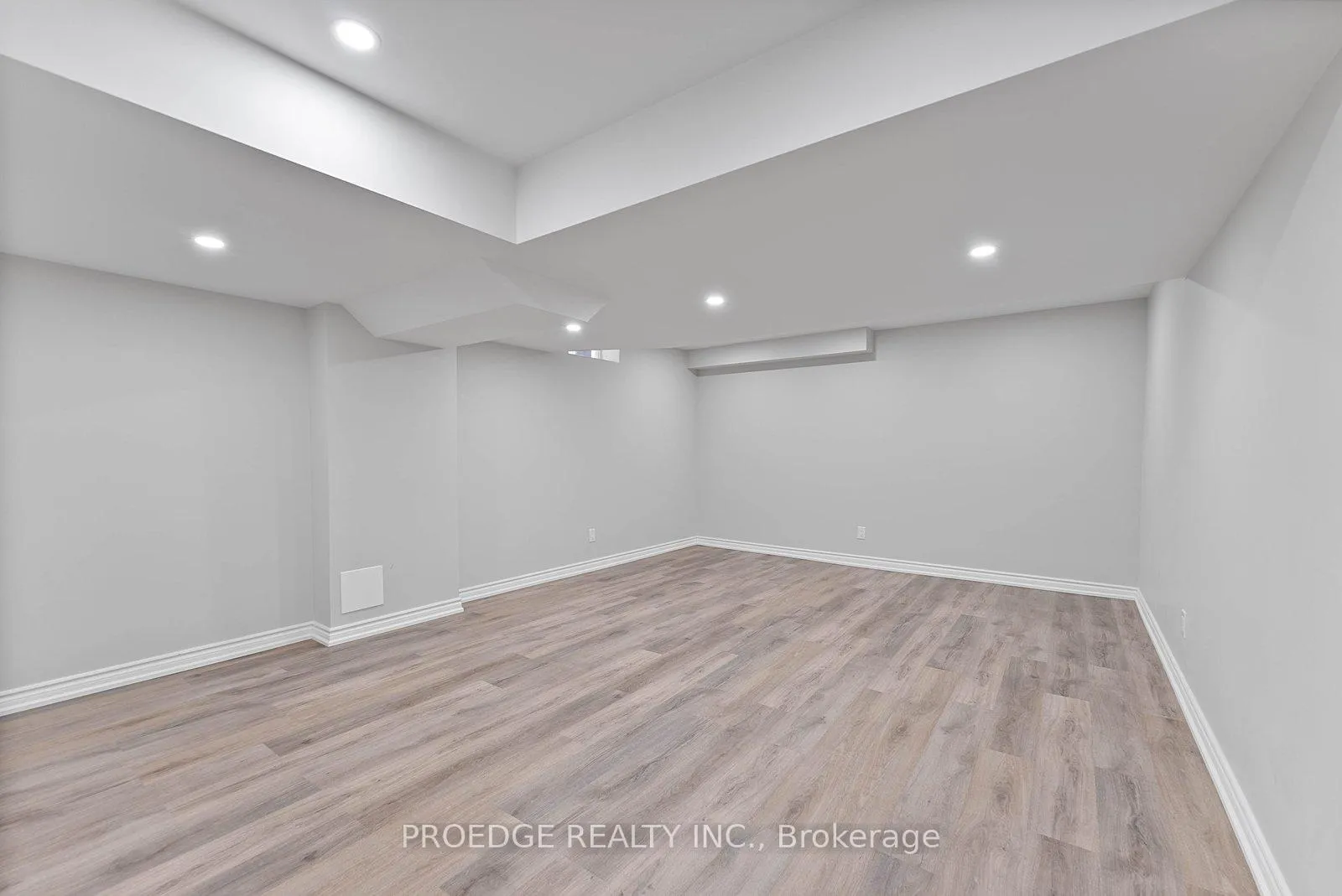 Photo 41 of 76 Bernbridge Road, Markham, Cedar Grove — HOMEH
