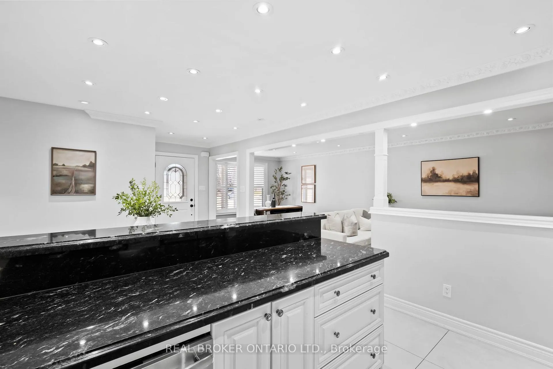 Photo 16 of 704 Coulson Avenue, Milton, Timberlea — HOMEH