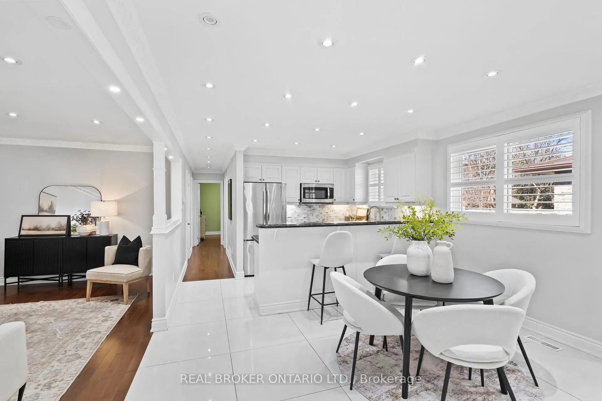 Photo 17 of 704 Coulson Avenue, Milton, Timberlea — HOMEH