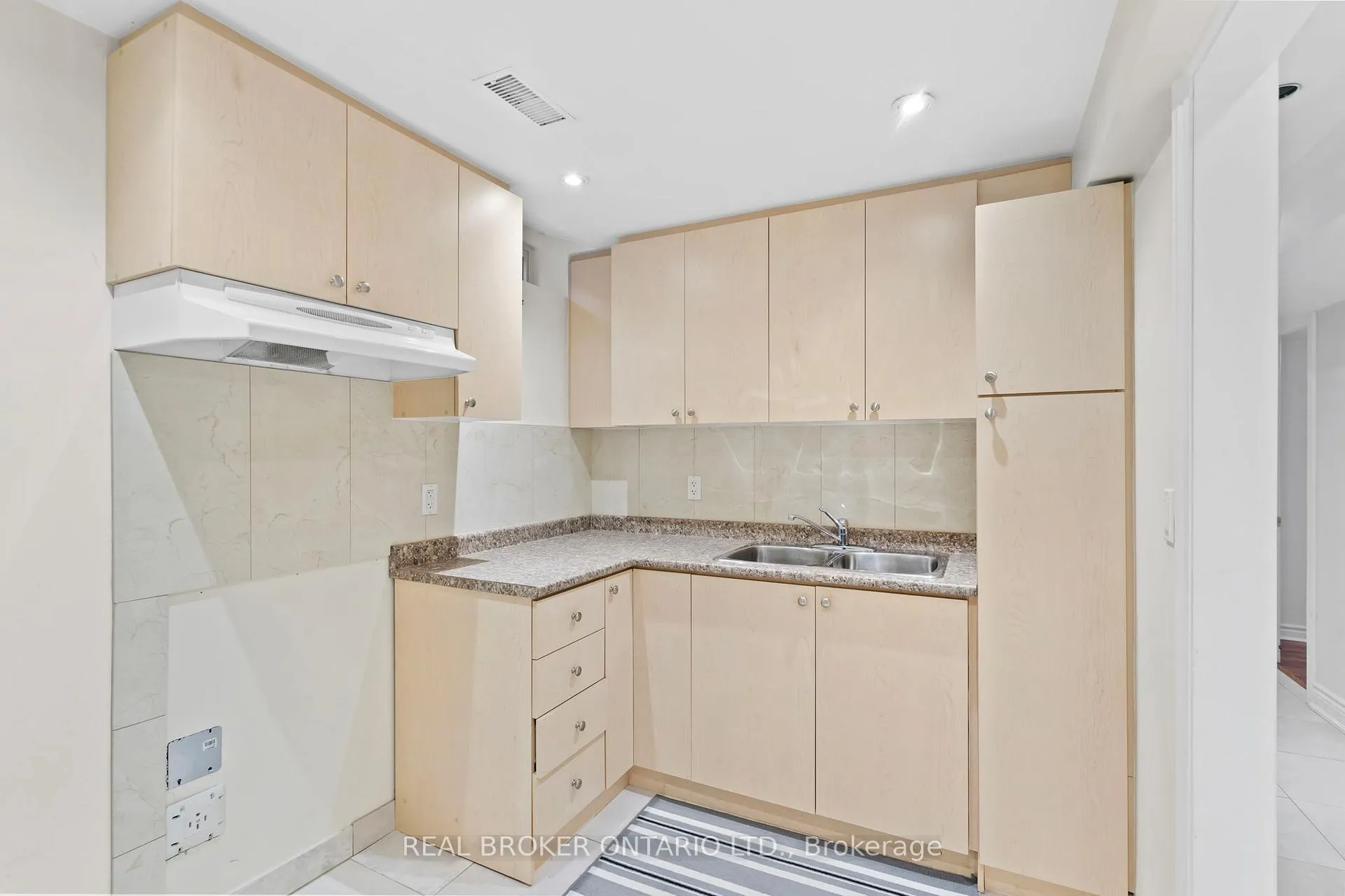 Photo 40 of 704 Coulson Avenue, Milton, Timberlea — HOMEH