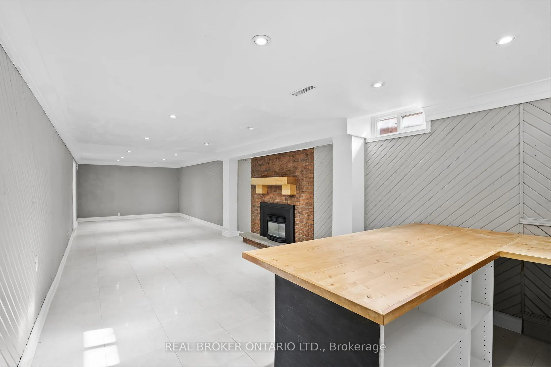 Photo 42 of 704 Coulson Avenue, Milton, Timberlea — HOMEH