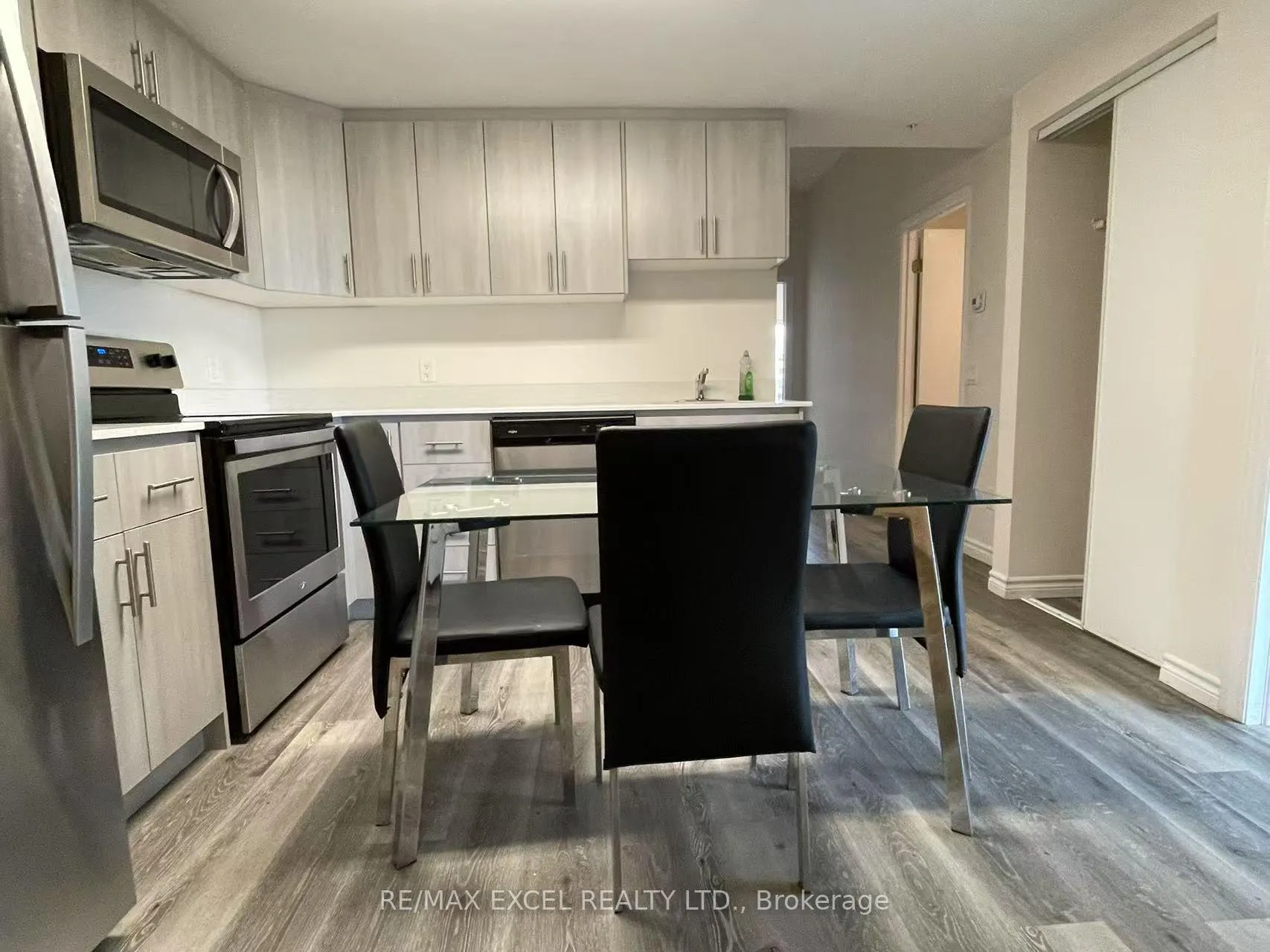 Photo 3 of Unit 709, 246 Lester Street, Waterloo, Beechwood/University — HOMEH