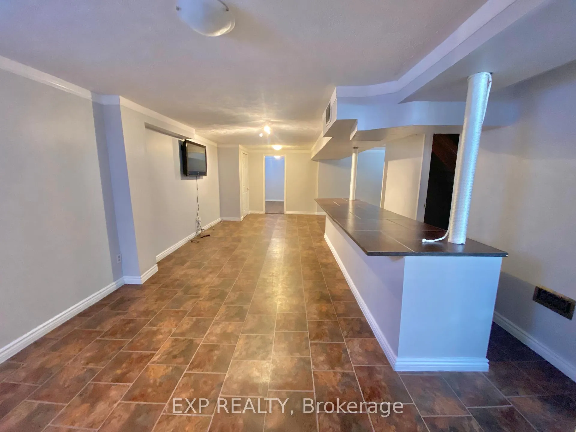 Photo 23 of 55 Athabaska Road, Barrie, Holly — HOMEH