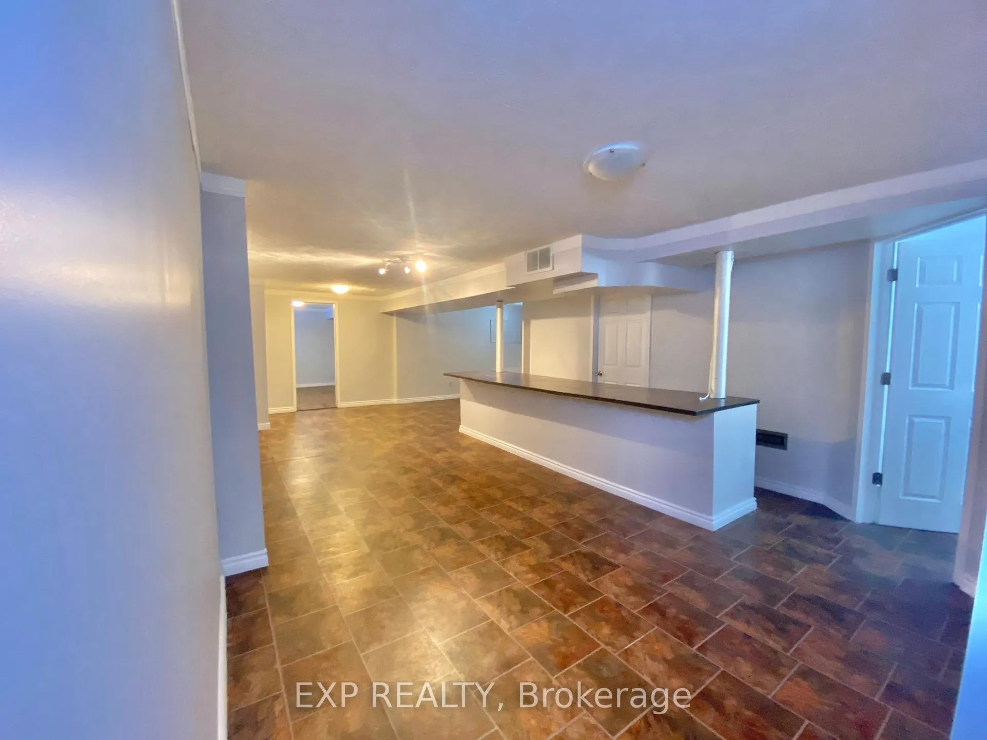 Photo 24 of 55 Athabaska Road, Barrie, Holly — HOMEH