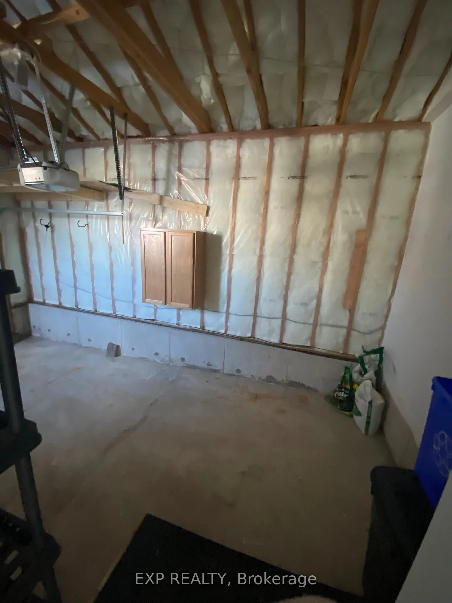 Photo 31 of 55 Athabaska Road, Barrie, Holly — HOMEH