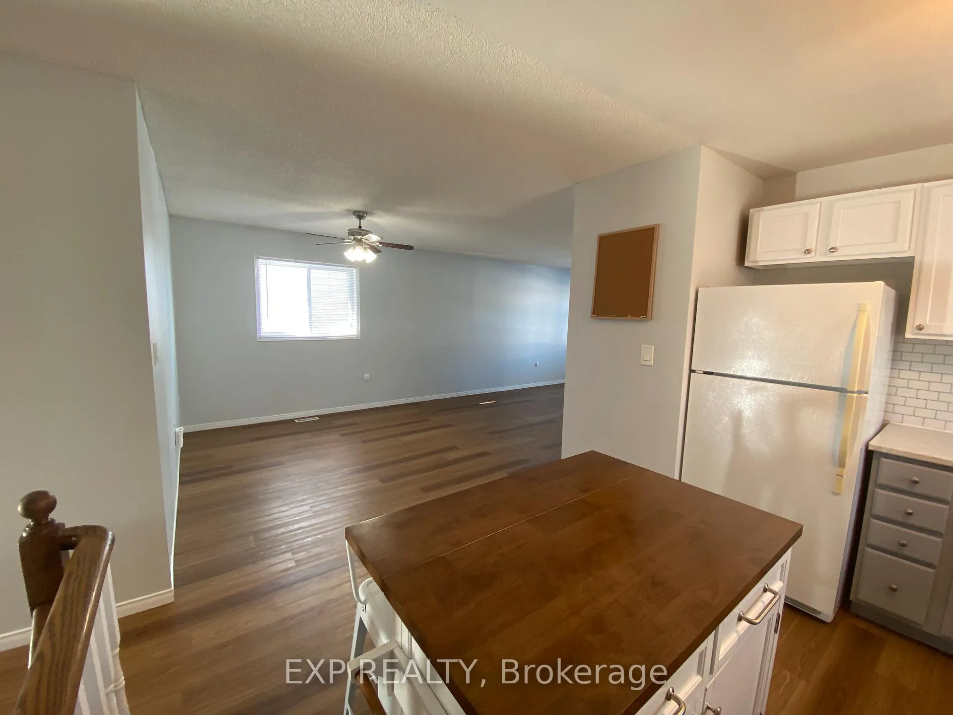 Photo 33 of 55 Athabaska Road, Barrie, Holly — HOMEH