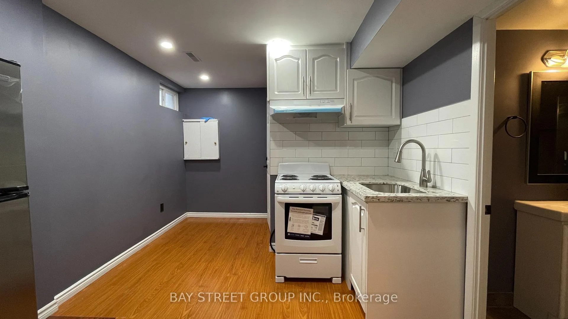 Photo 2 of 95 Miley Drive, Markham, Markville — HOMEH