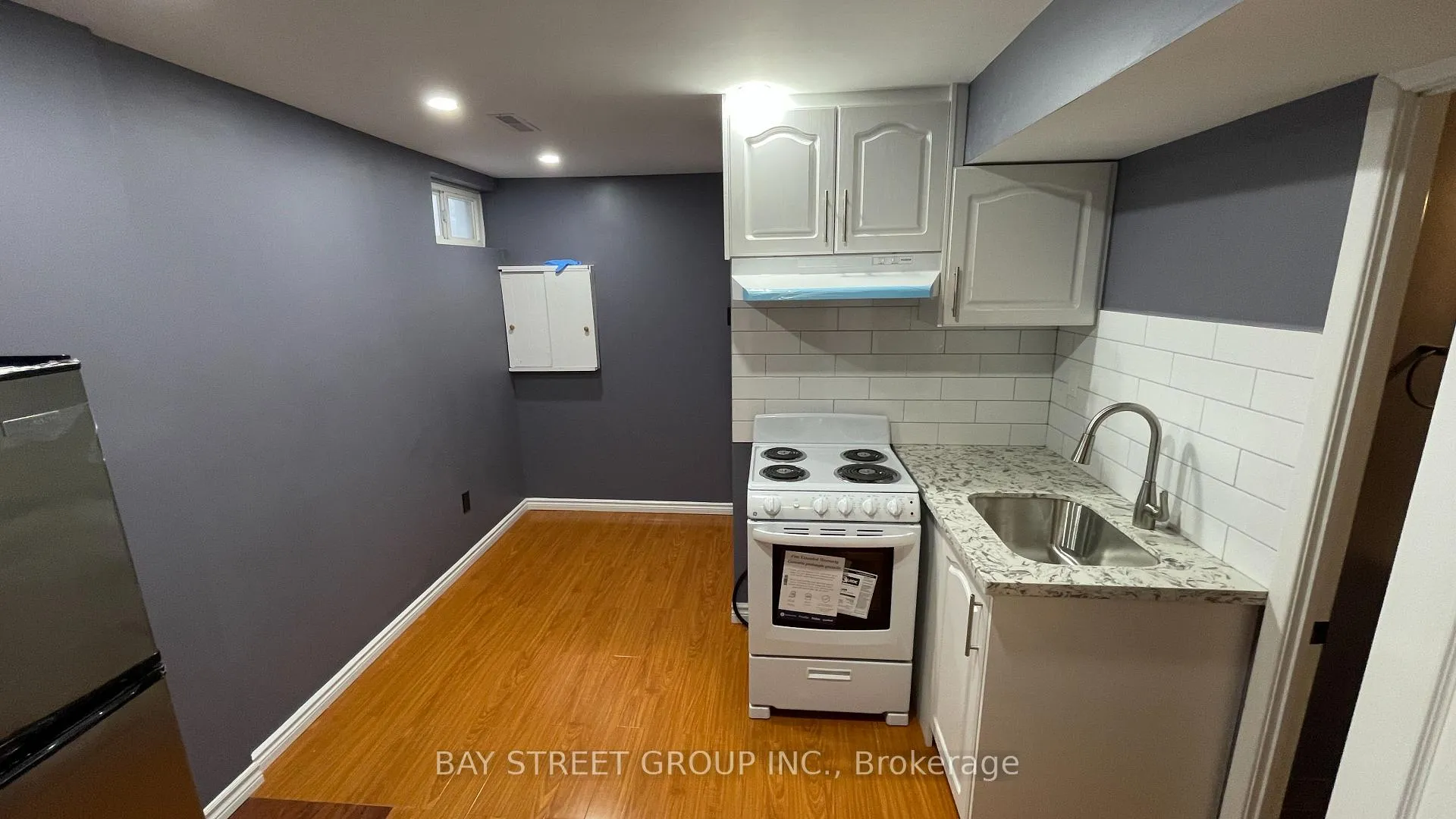 Photo 6 of 95 Miley Drive, Markham, Markville — HOMEH