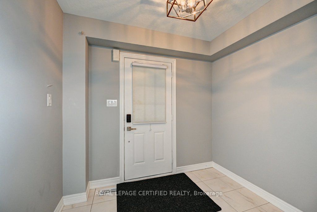 Photo 6 of Unit #26, 570 Linden Drive, Cambridge — HOMEH