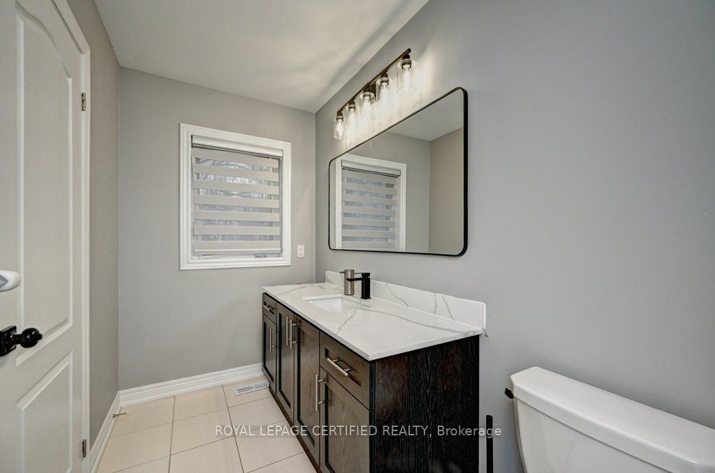 Photo 32 of Unit #26, 570 Linden Drive, Cambridge — HOMEH