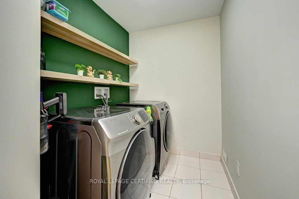 Photo 22 of Unit #26, 570 Linden Drive, Cambridge — HOMEH