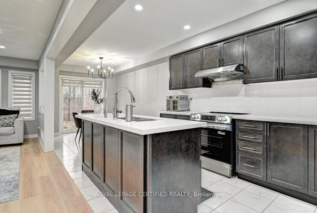 Photo 15 of Unit #26, 570 Linden Drive, Cambridge — HOMEH
