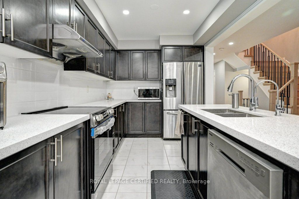 Photo 21 of Unit #26, 570 Linden Drive, Cambridge — HOMEH