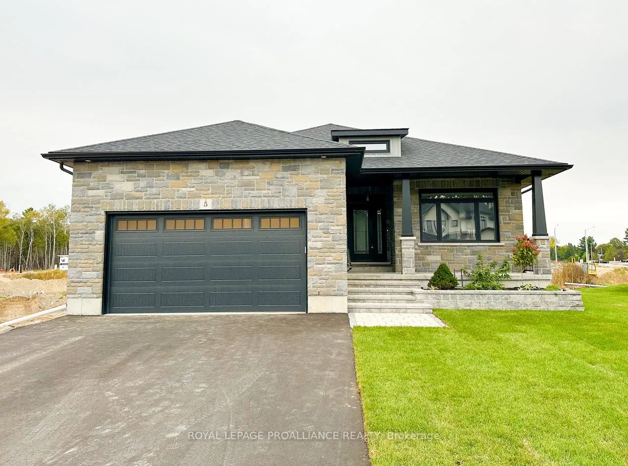 Photo 2 of 5 Mackenzie John Crescent, Brighton — HOMEH