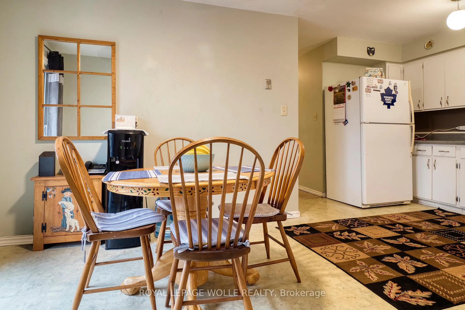 Photo 11 of 44 Breckenridge Drive, Kitchener — HOMEH