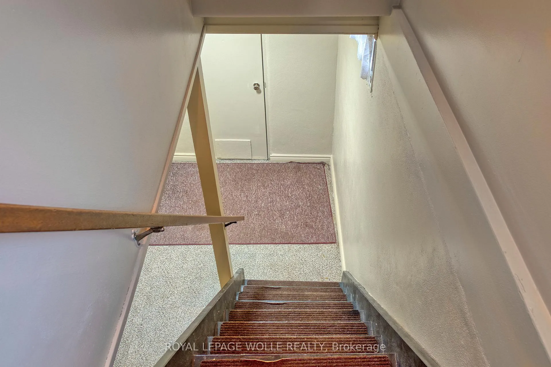 Photo 31 of 44 Breckenridge Drive, Kitchener — HOMEH