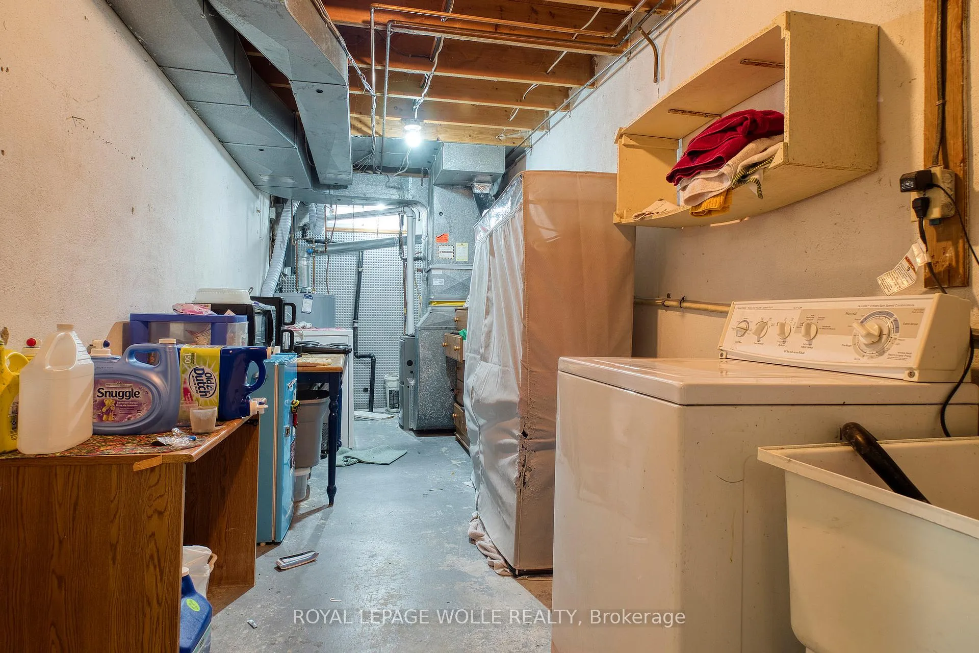 Photo 36 of 44 Breckenridge Drive, Kitchener — HOMEH
