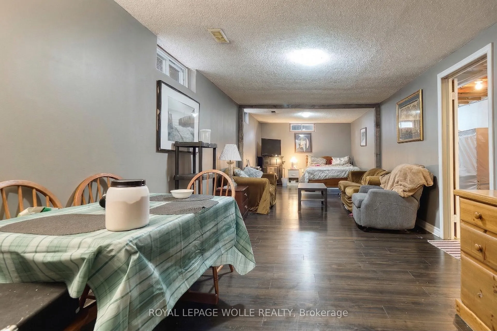 Photo 37 of 44 Breckenridge Drive, Kitchener — HOMEH
