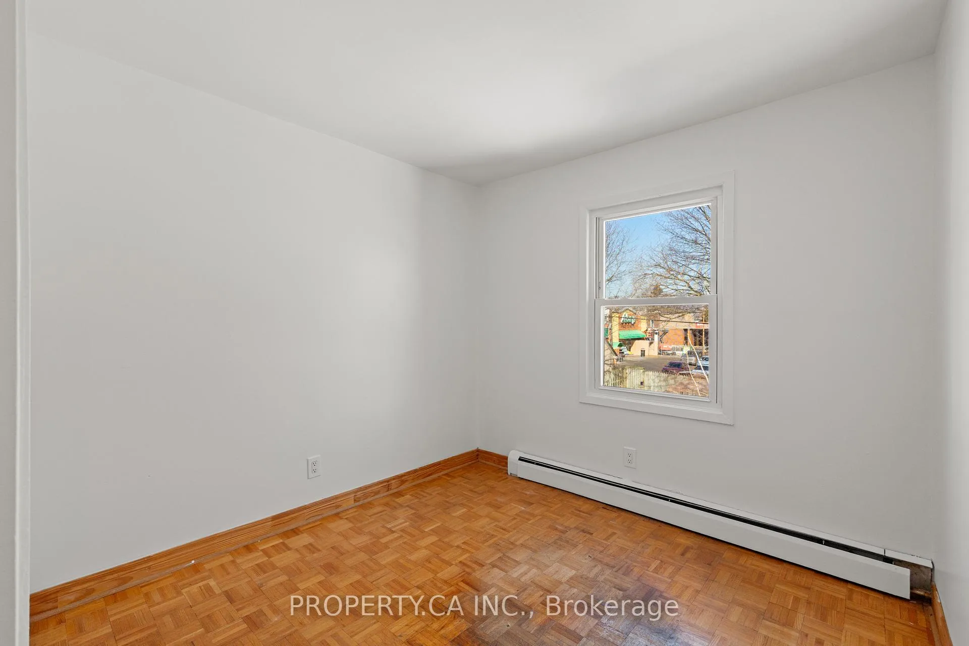 Photo 12 of Unit Upper, 120 Stephenson Avenue, Toronto, East End-Danforth — HOMEH
