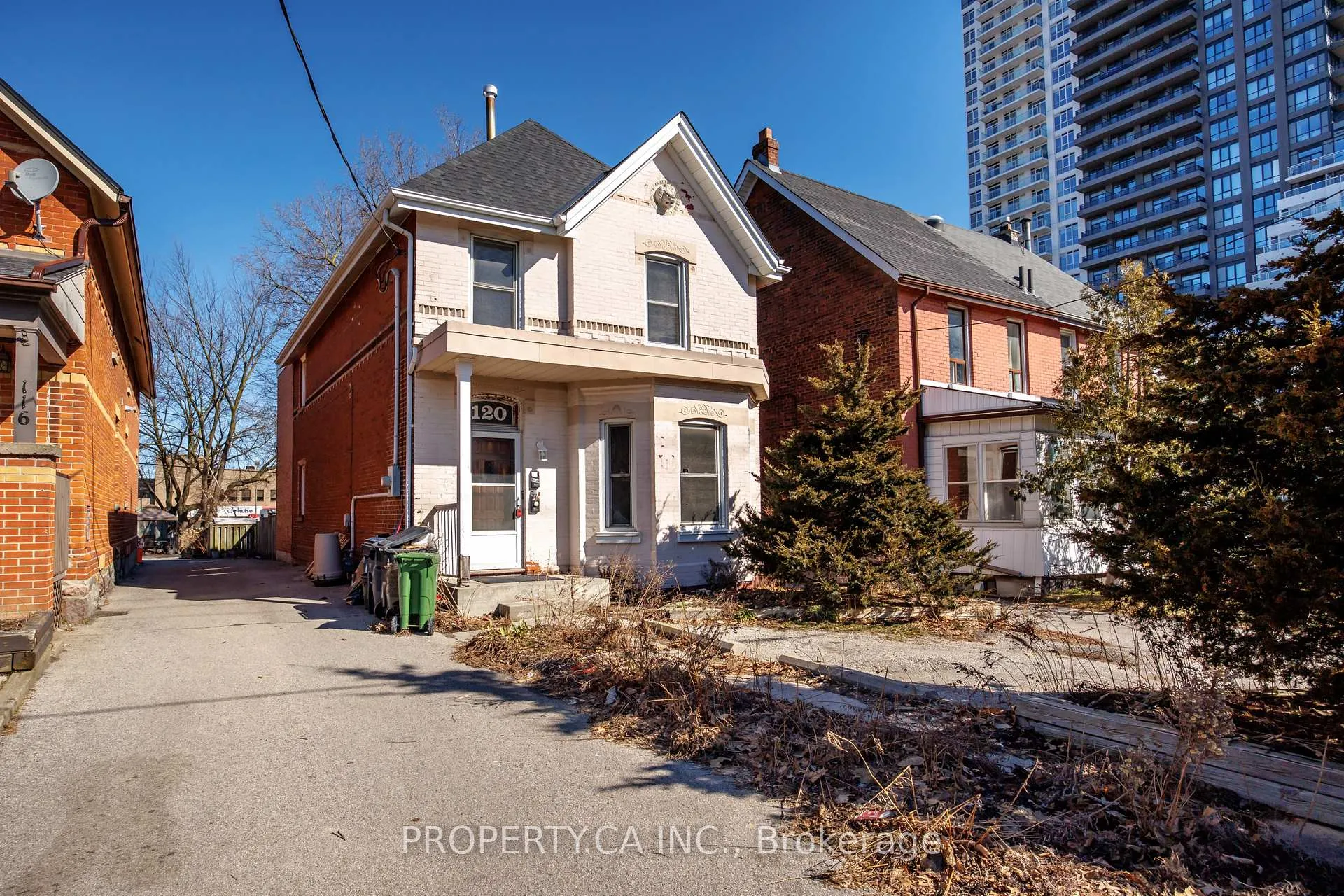 Photo 18 of Unit Upper, 120 Stephenson Avenue, Toronto, East End-Danforth — HOMEH