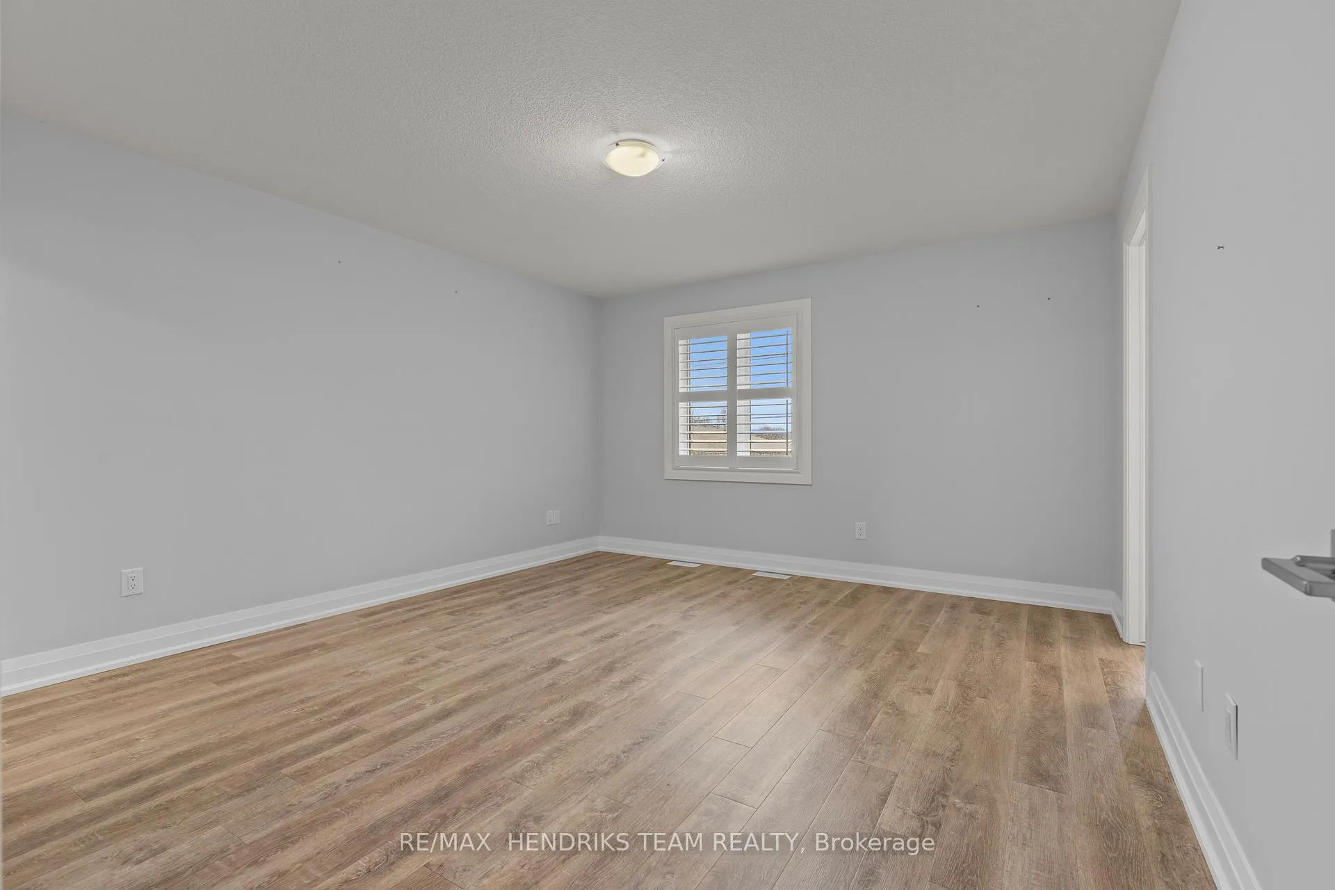 Photo 22 of 6649 Cropp Street, Niagara Falls, Morrison — HOMEH