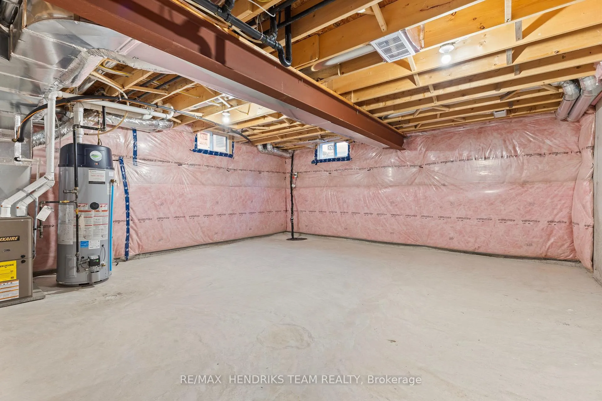 Photo 37 of 6649 Cropp Street, Niagara Falls, Morrison — HOMEH