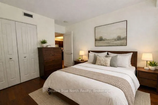 Photo 14 of Unit 903, 195 Besserer Street, Ottawa, Sandy Hill — HOMEH