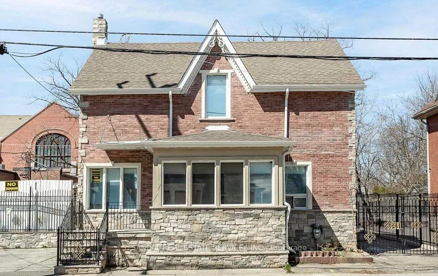 Photo 1 of 8 Church Street E, Brampton, Downtown Brampton — HOMEH