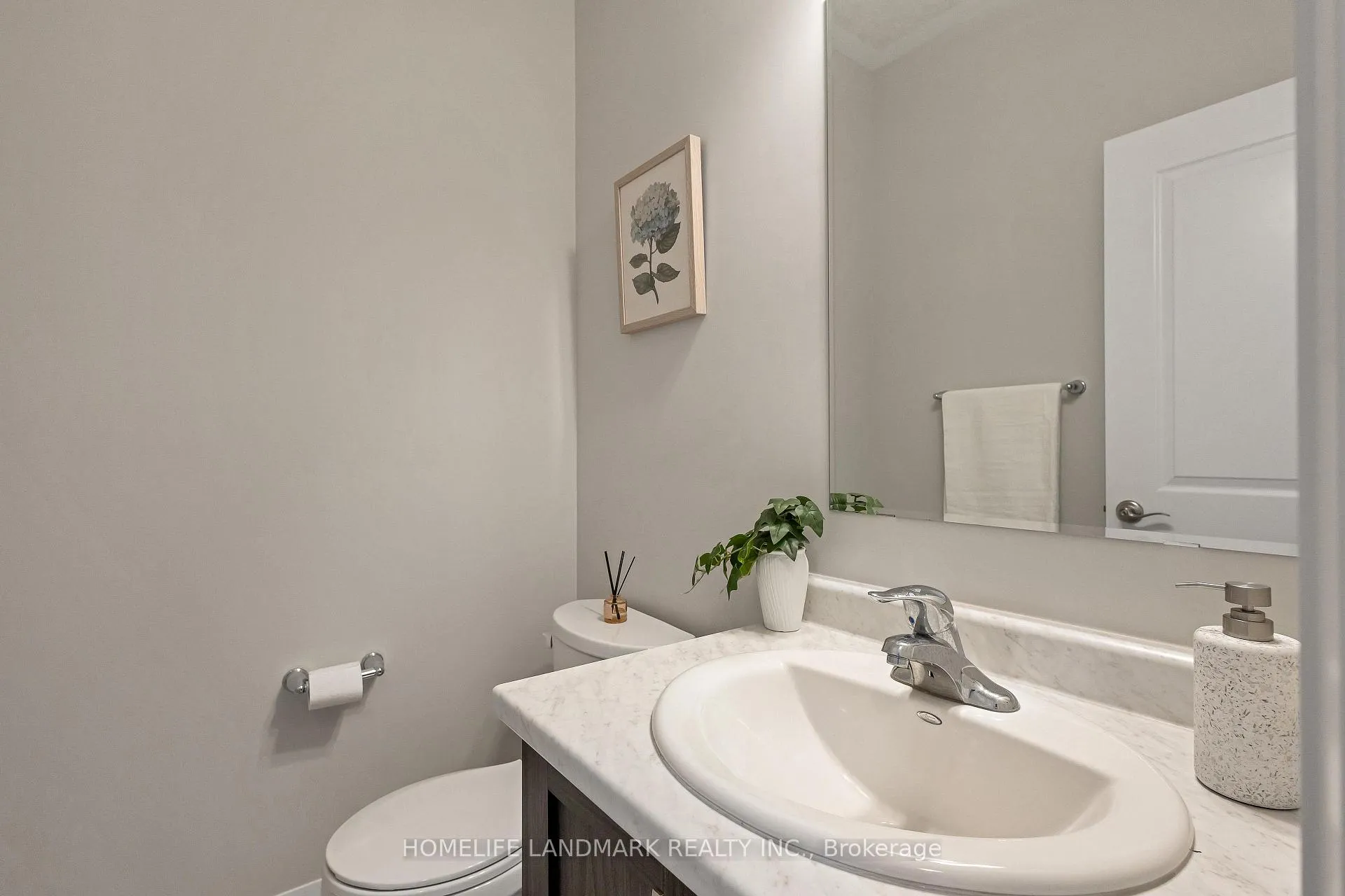 Photo 6 of 286 Chokecherry Crescent, Waterloo — HOMEH