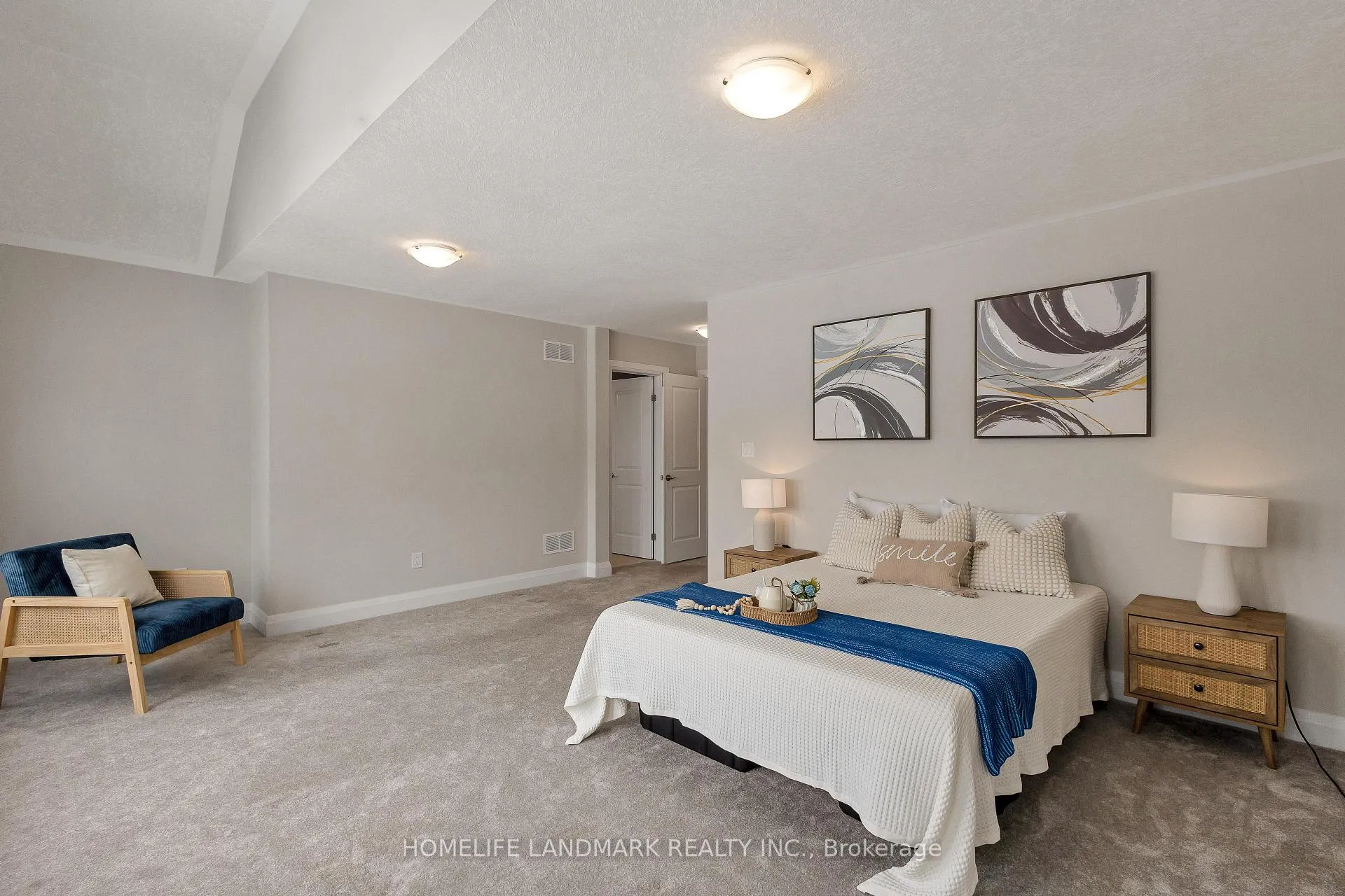 Photo 19 of 286 Chokecherry Crescent, Waterloo — HOMEH