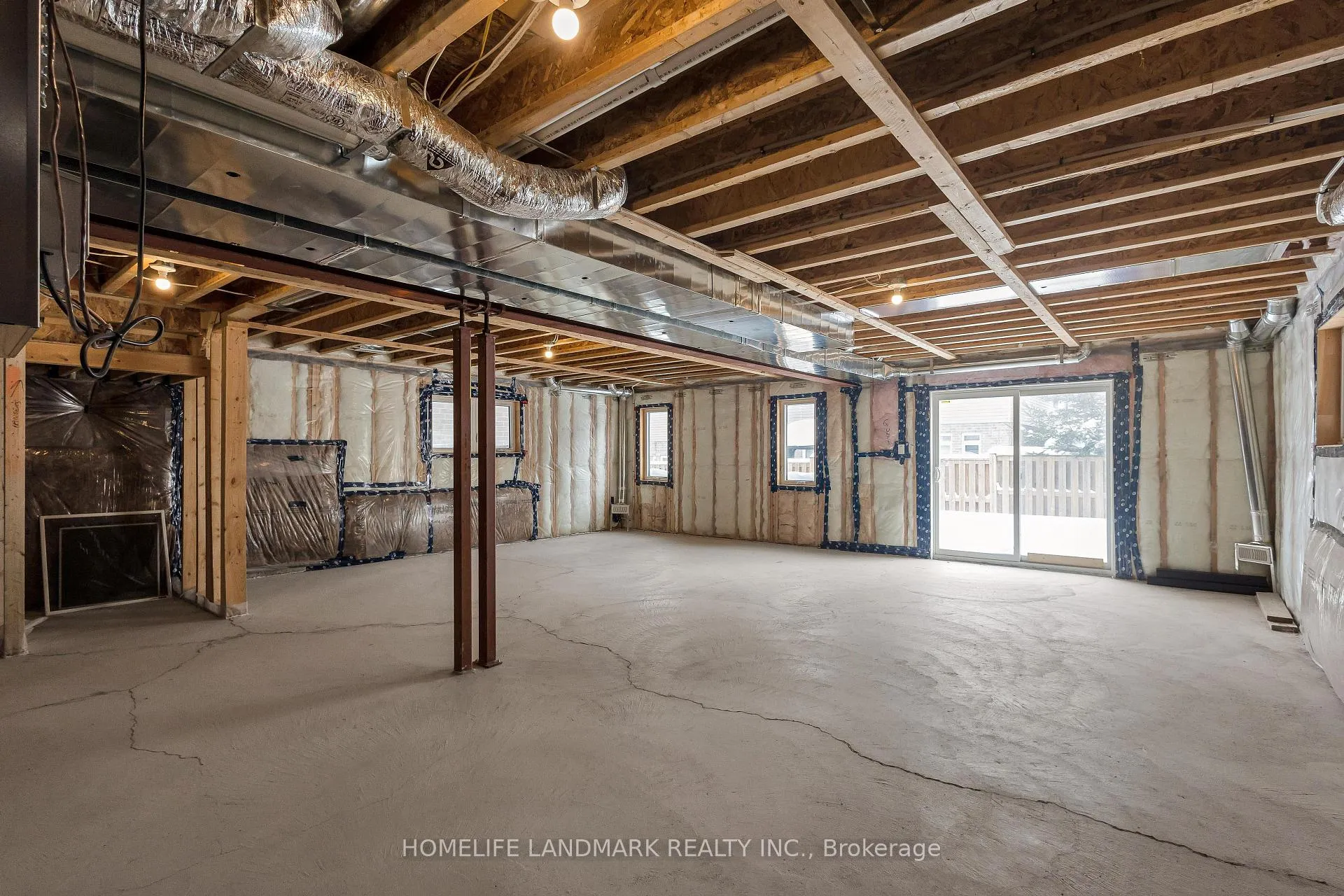 Photo 32 of 286 Chokecherry Crescent, Waterloo — HOMEH