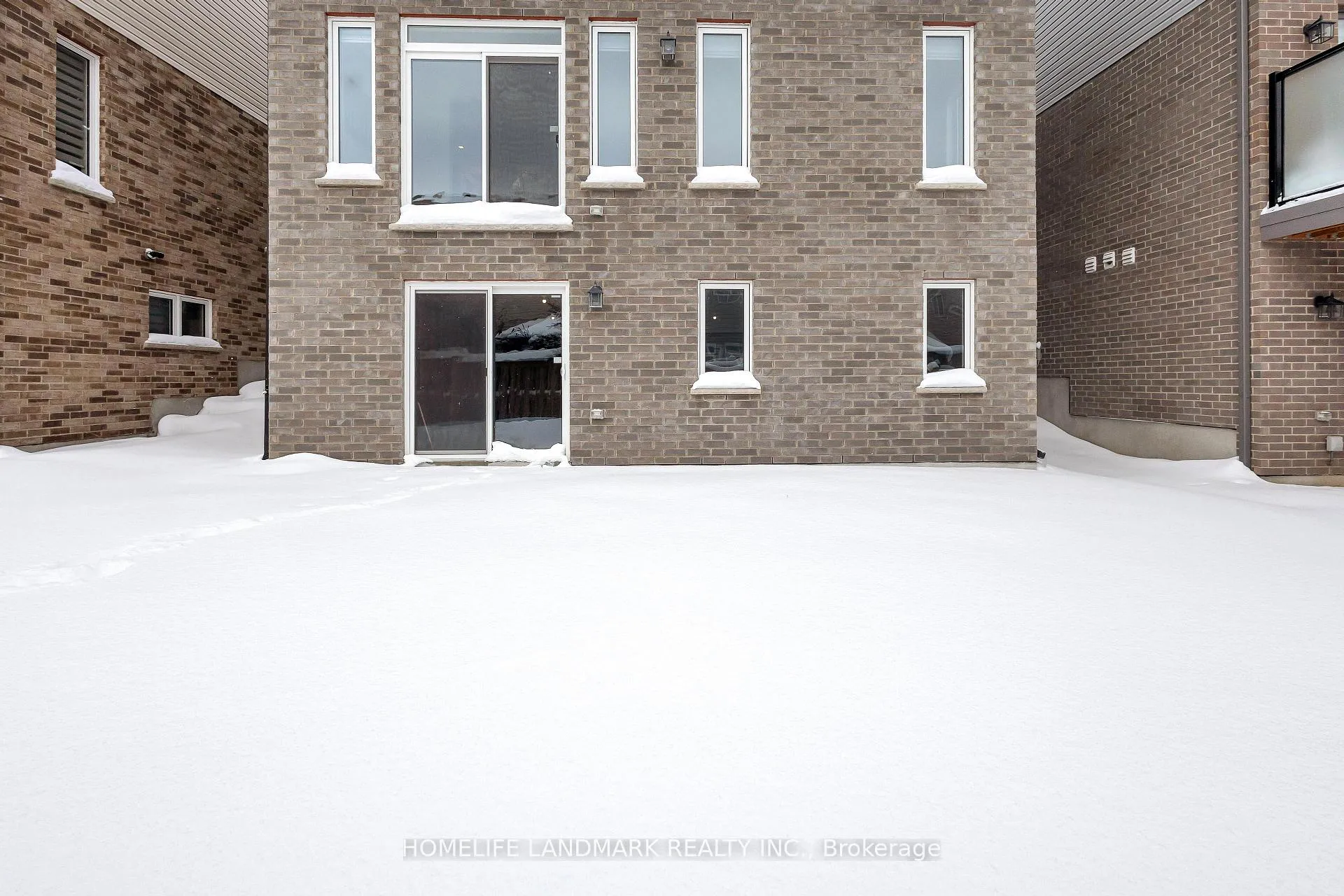 Photo 35 of 286 Chokecherry Crescent, Waterloo — HOMEH
