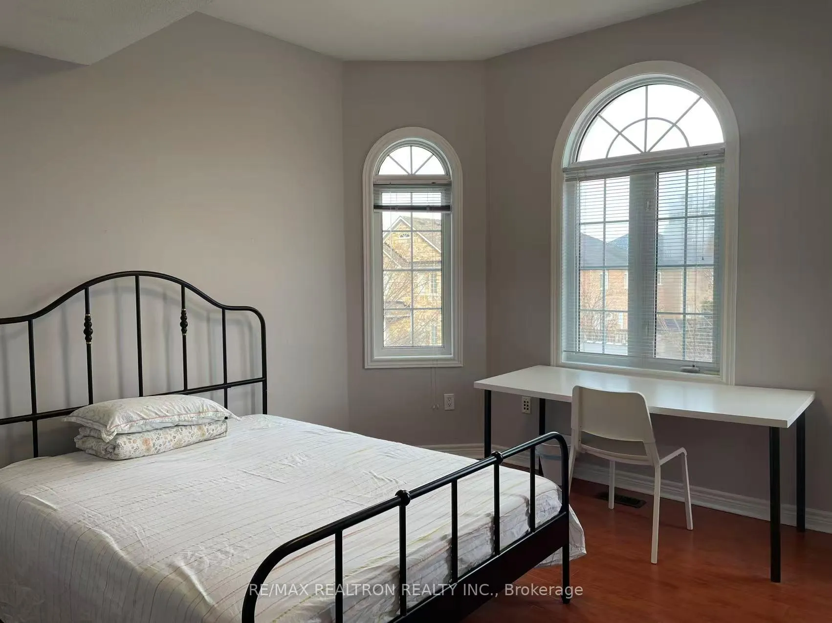 Photo 5 of Unit ROOM A, 20 Ralph Chalmers Avenue, Markham, Wismer — HOMEH