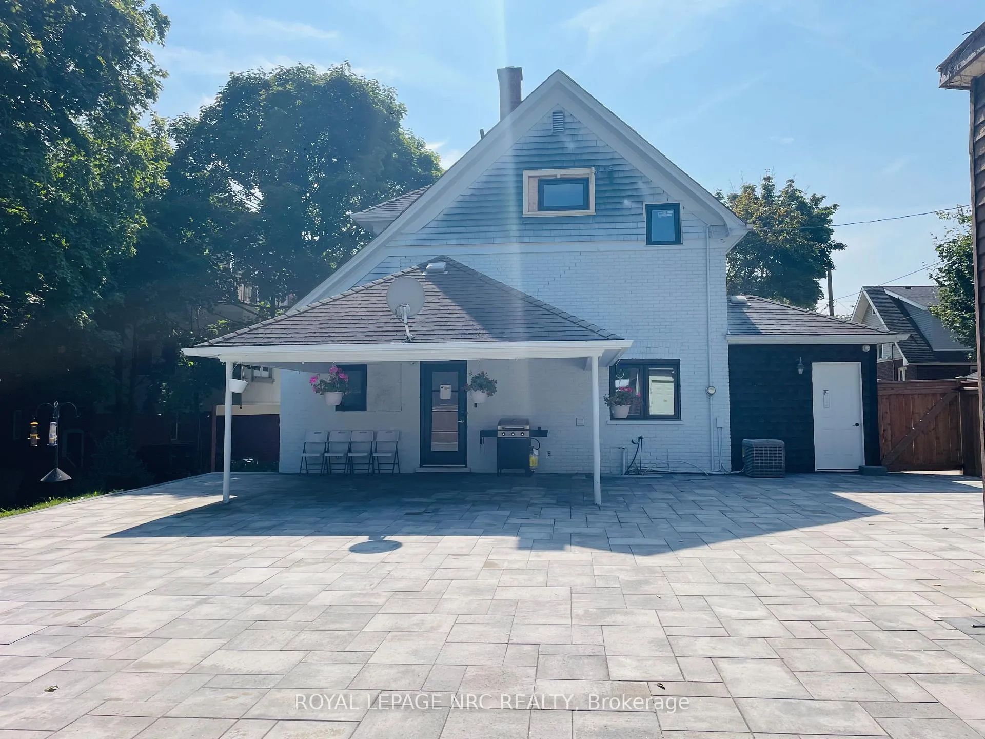 Photo 3 of 5341 River Road, Niagara Falls, Downtown — HOMEH