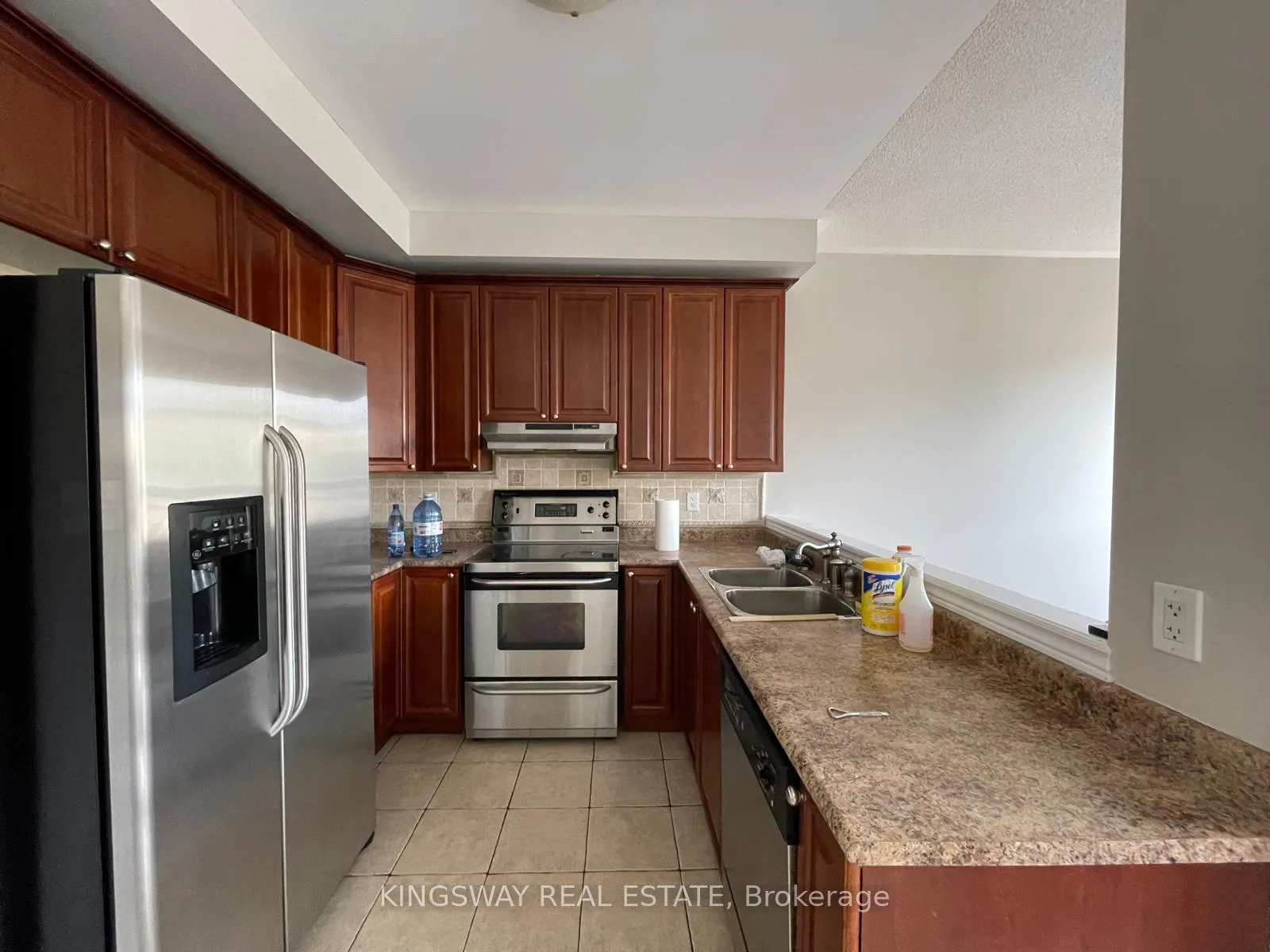 Photo 10 of 406 Black Drive, Milton, Clarke — HOMEH